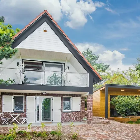 Csipetnyi Csoda Vendeghaz Ferienhaus